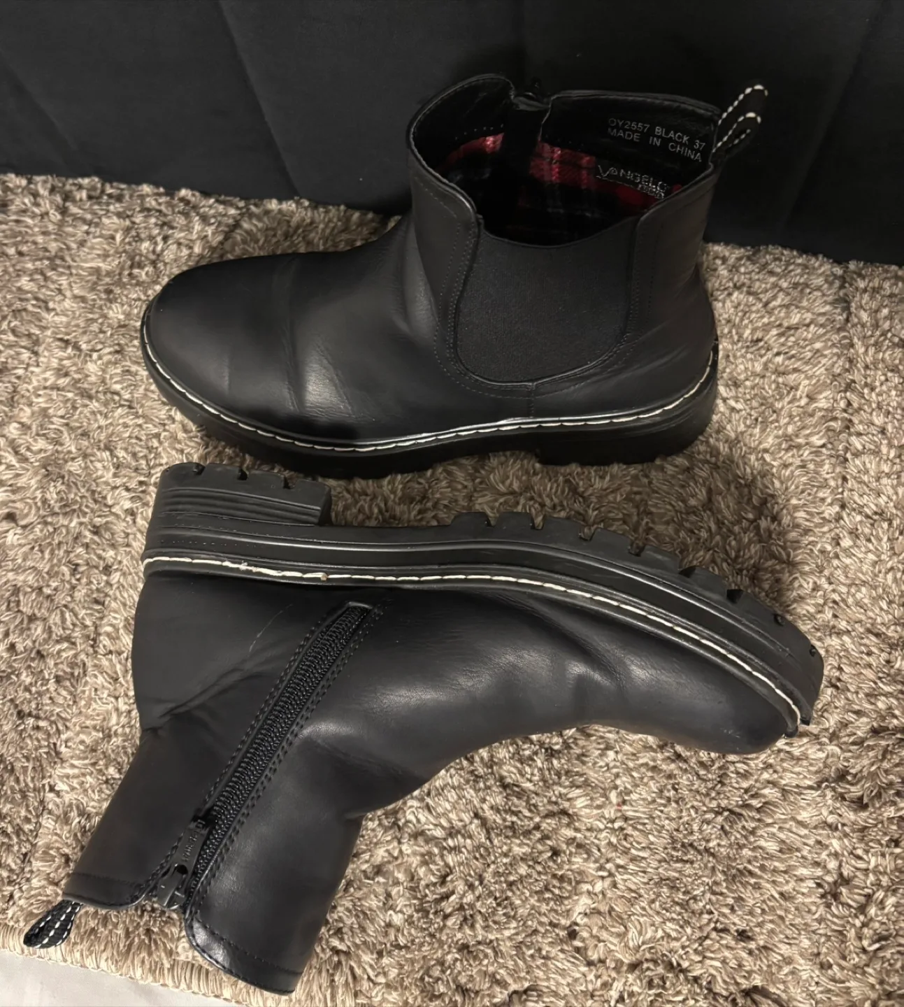 Vangelo Black Ankle Boots - Size 7 thumbnail