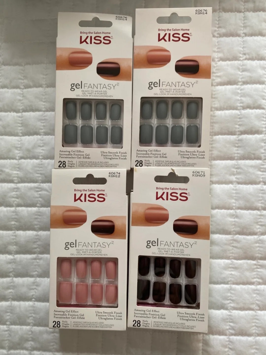 Variety of Press-on Nails: Helios, Broadway, Nailene, Kiss image indicator(5)