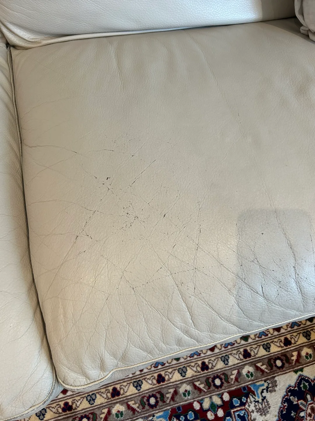 Cream and black Leather Sofa Set image indicator(9)