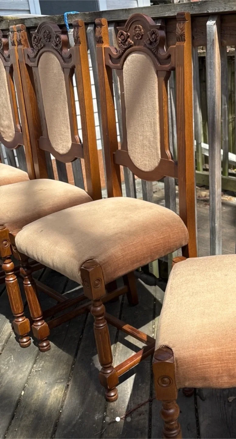 Set of 4 Vintage Dining Chairs image indicator(2)