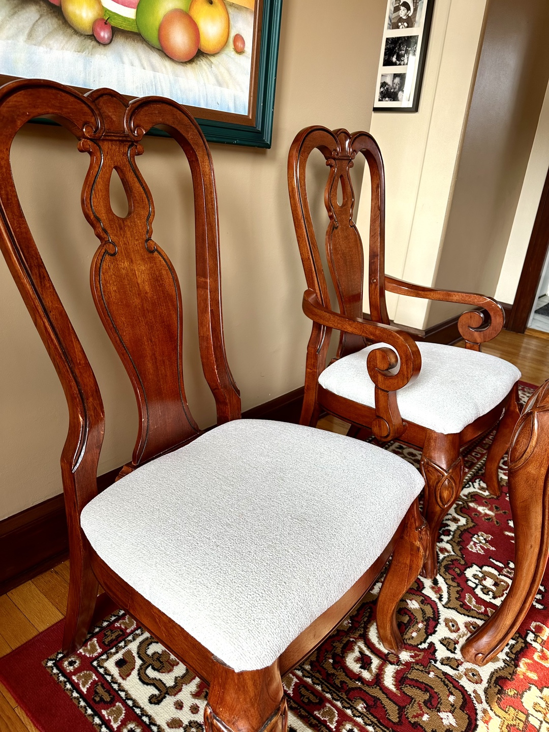 Dining Table with 6 Chairs