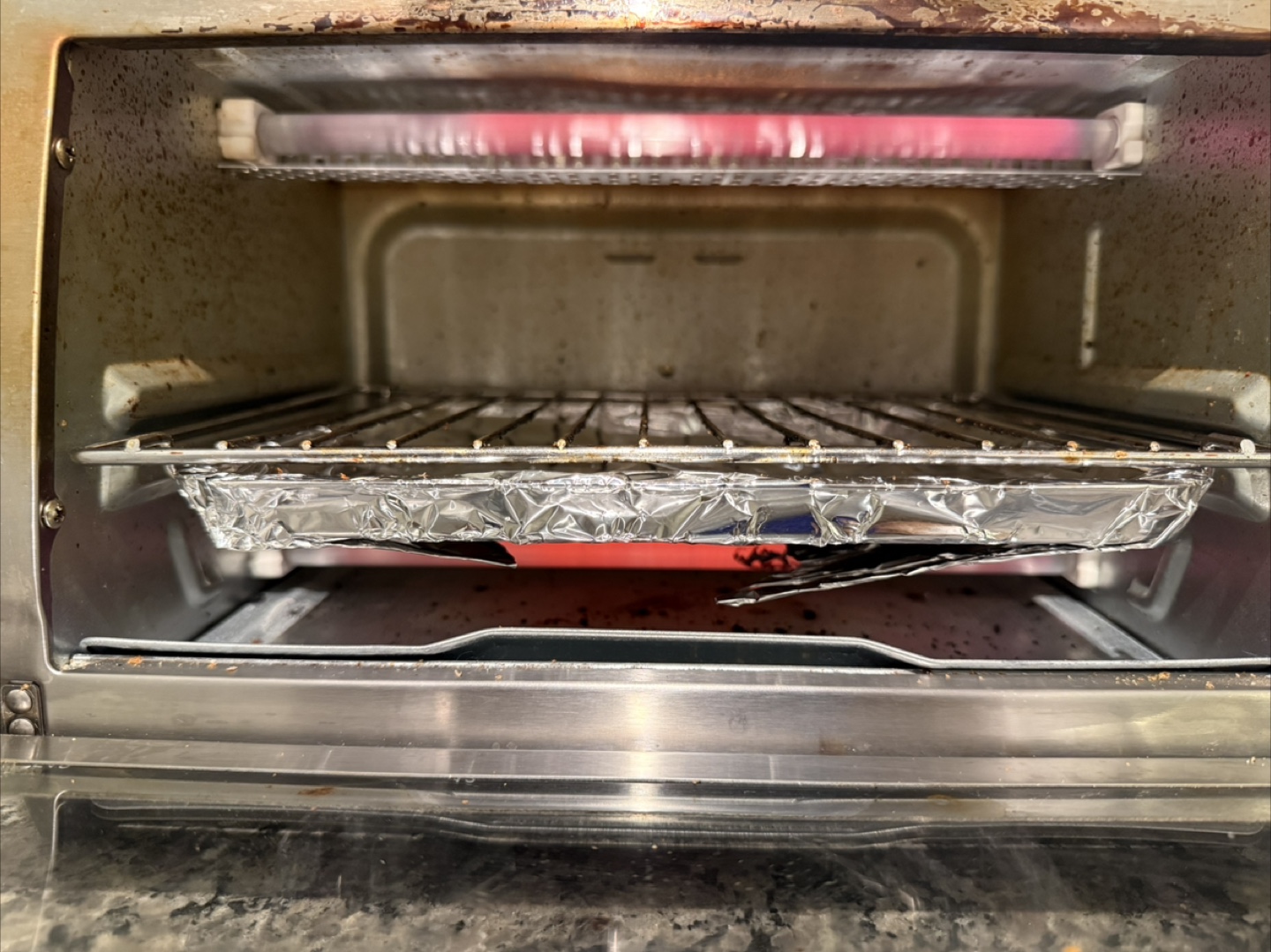 Black & Decker TO1705SB Black Decker 4 Slice Toaster Oven - photo 3