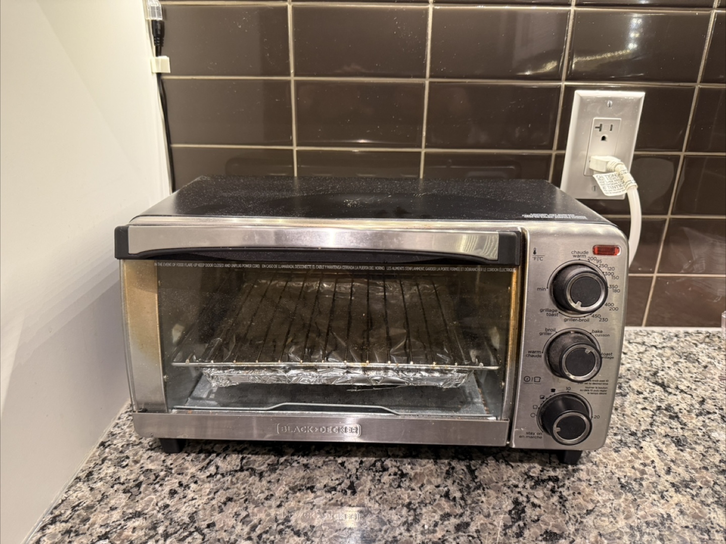 Black & Decker TO1705SB Black Decker 4 Slice Toaster Oven