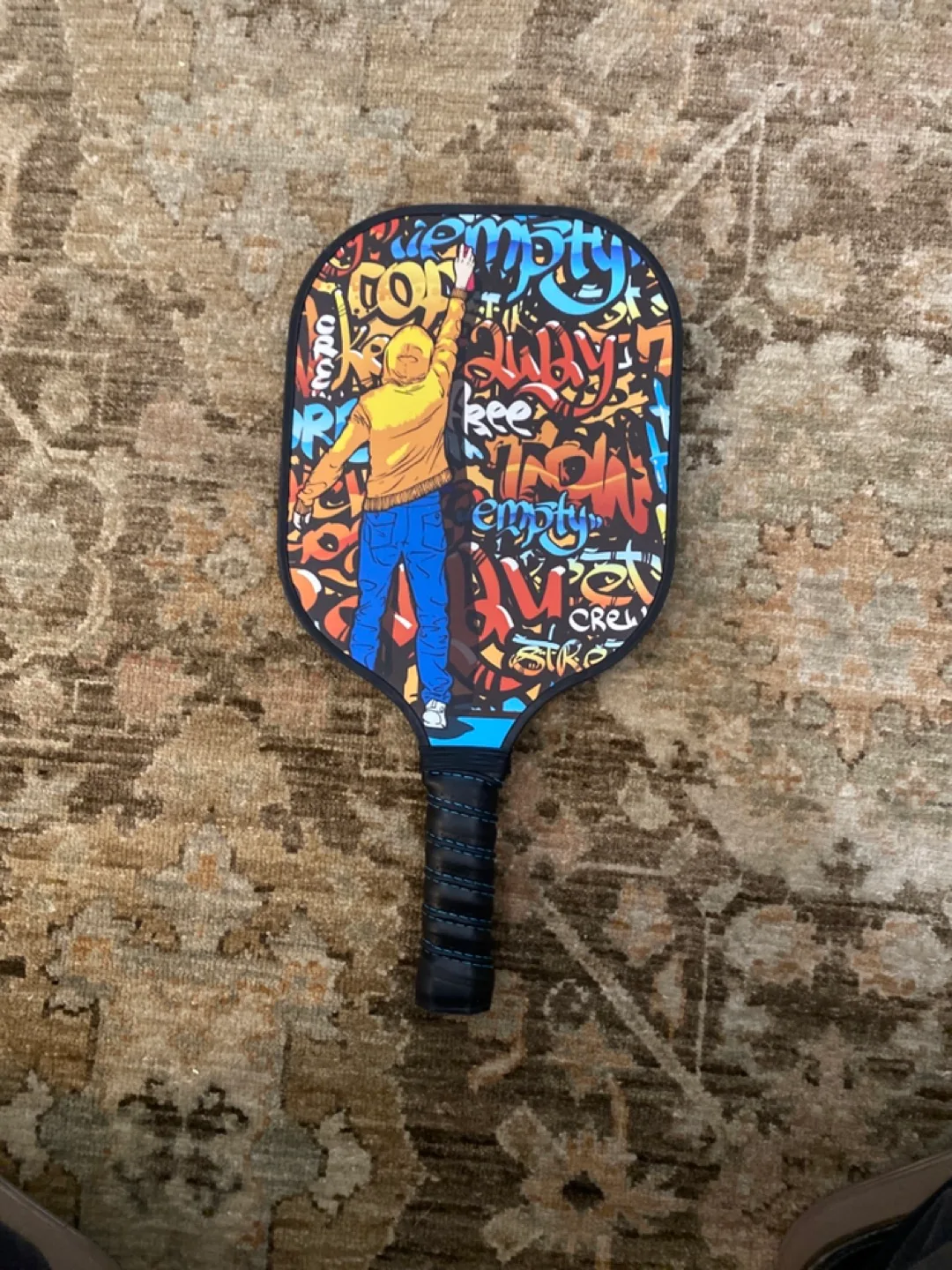 Zoea.Sling Bag & Graffiti Pickleball Paddle image indicator(3)