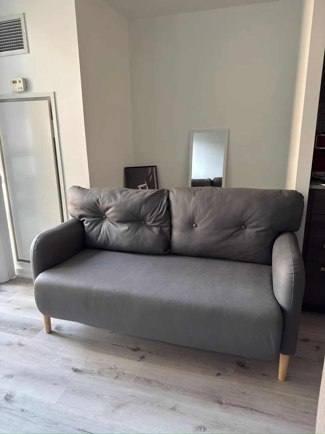 Love seat need gone thumbnail