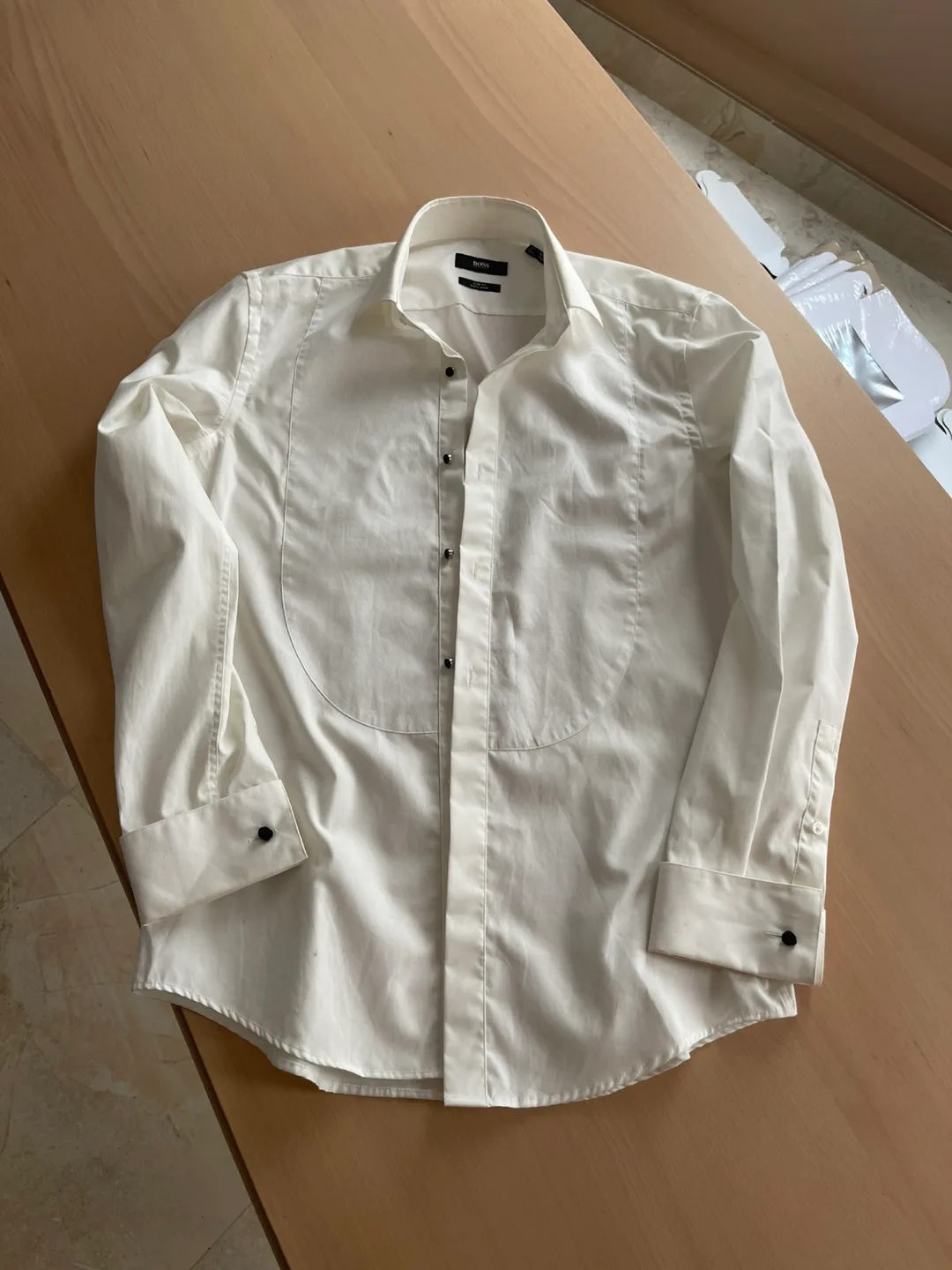 BOSS Hugo Boss Slim Fit Easy Iron Shirt - 14 1/2 thumbnail