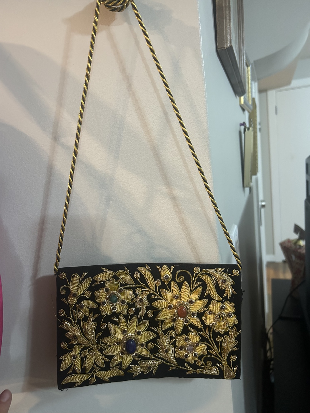 Vintage Embroidered Floral Evening Clutch