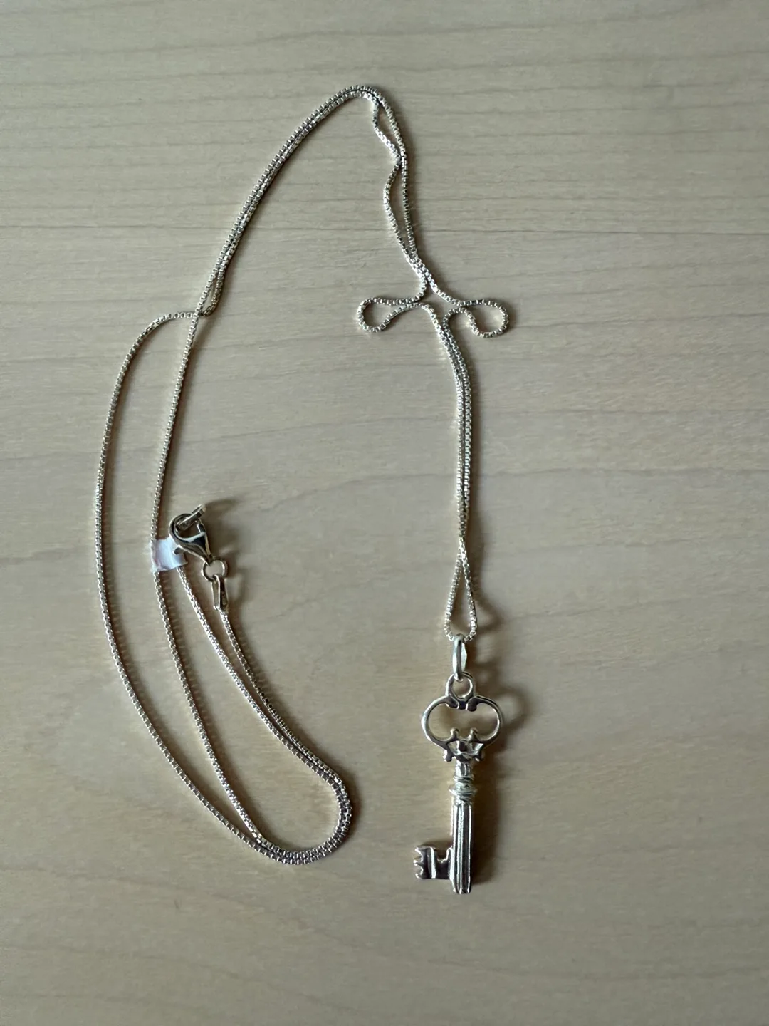 Silver Key Pendant Necklace 925 image indicator(3)