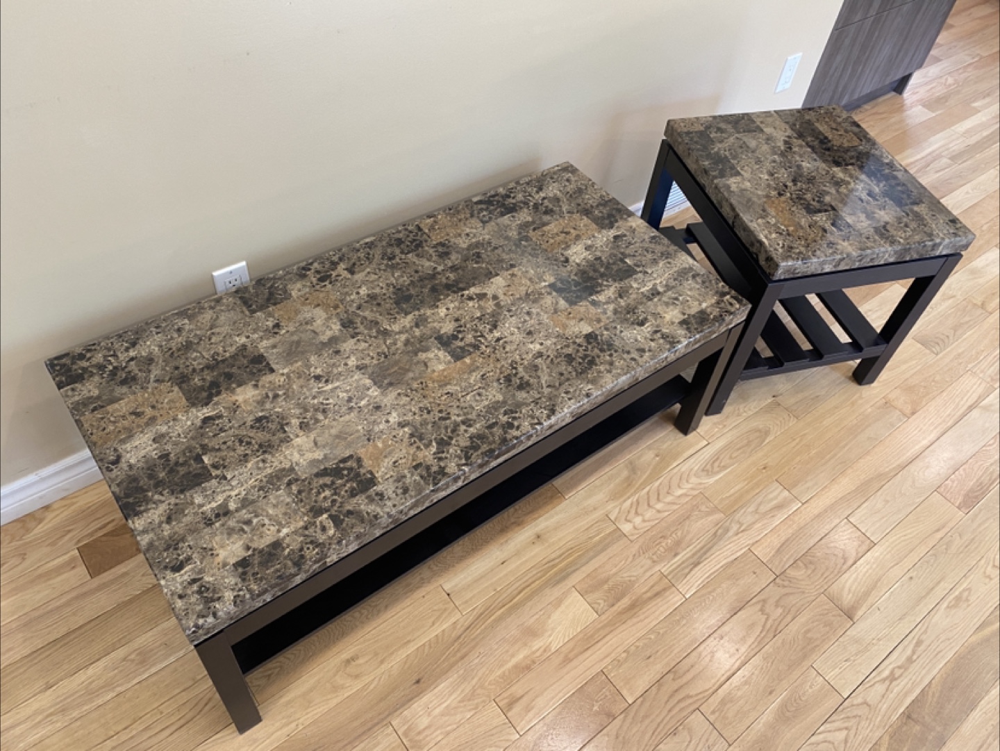 Beautiful Marble Style Coffee Table & Side Table (CAN DELIVER) - photo 2