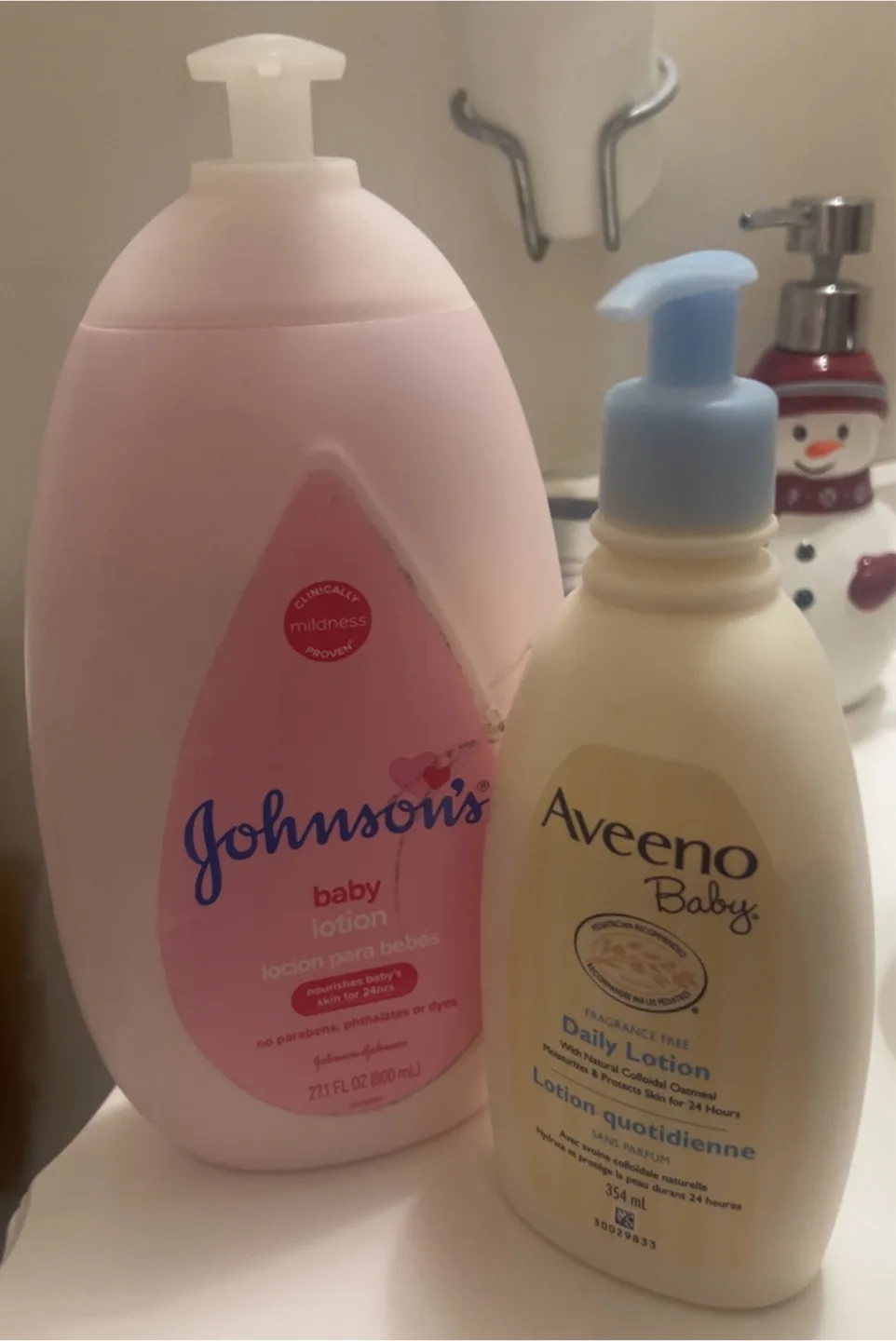 Johnson's & Aveeno Baby Lotion thumbnail