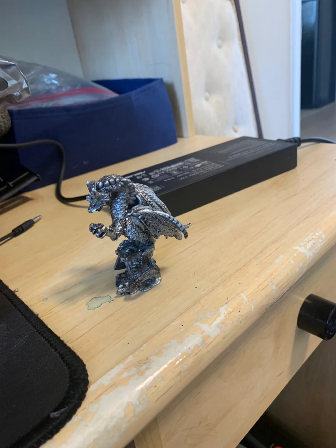 Small metal Dragon statue/figurine image indicator(2)