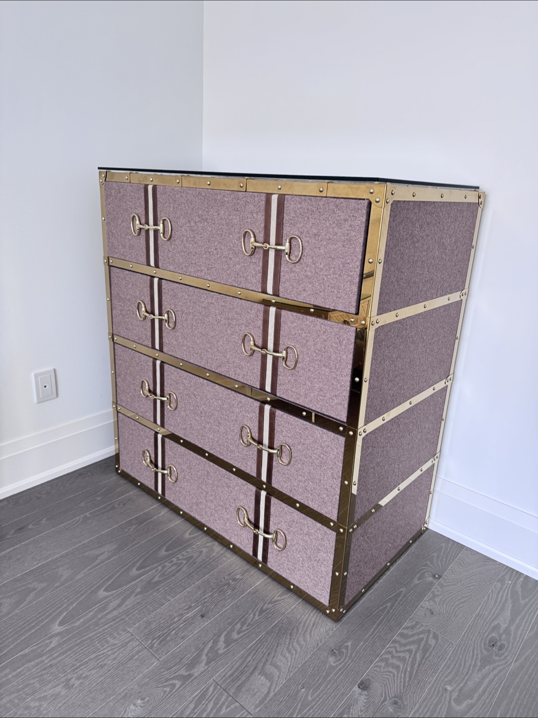 Trunk Triumh Dresser - photo 2