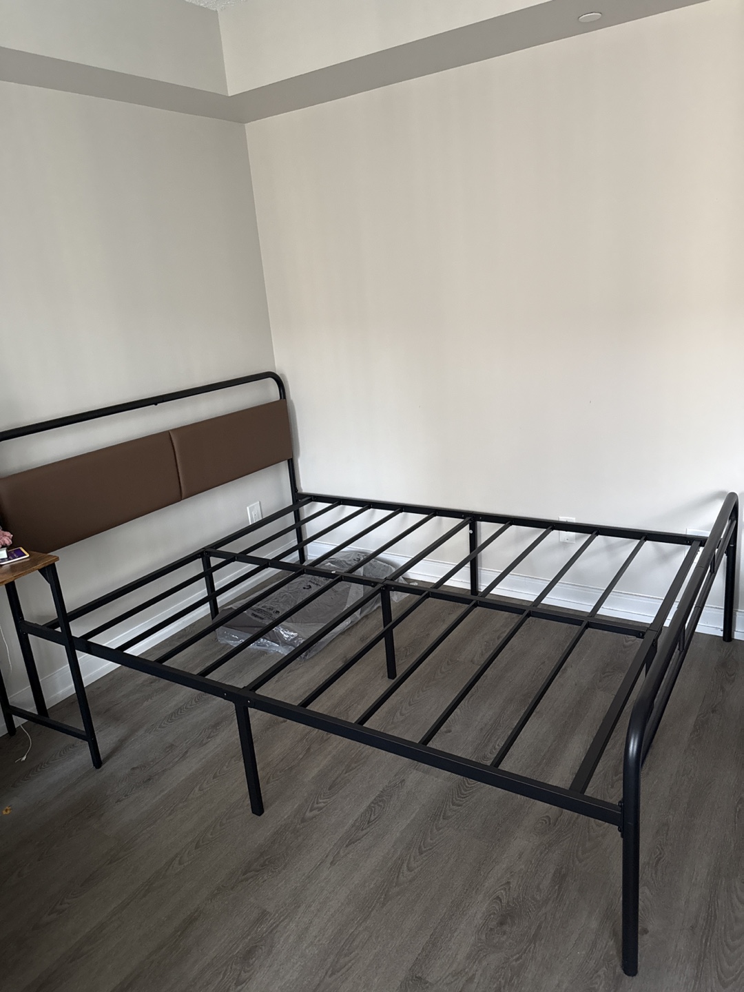 Metal Queen size bed frame
