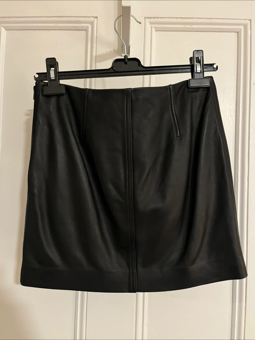 Aritzia Wilfred Black Leather Mini Skirt Women’s 4 thumbnail