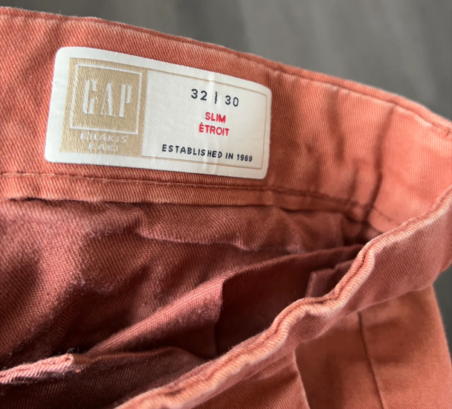 Gap Slim Khakis - Size 32/30 image indicator(2)