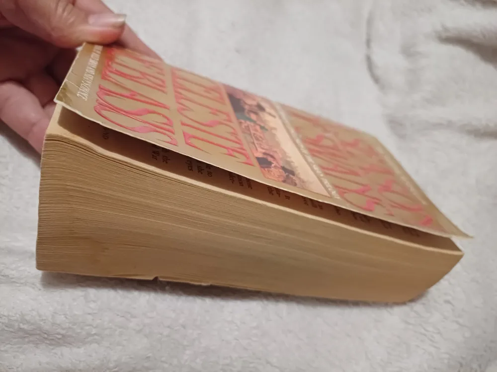 🇨🇦 FREE: A Season of Swans by Celeste De Blasis image indicator(3)