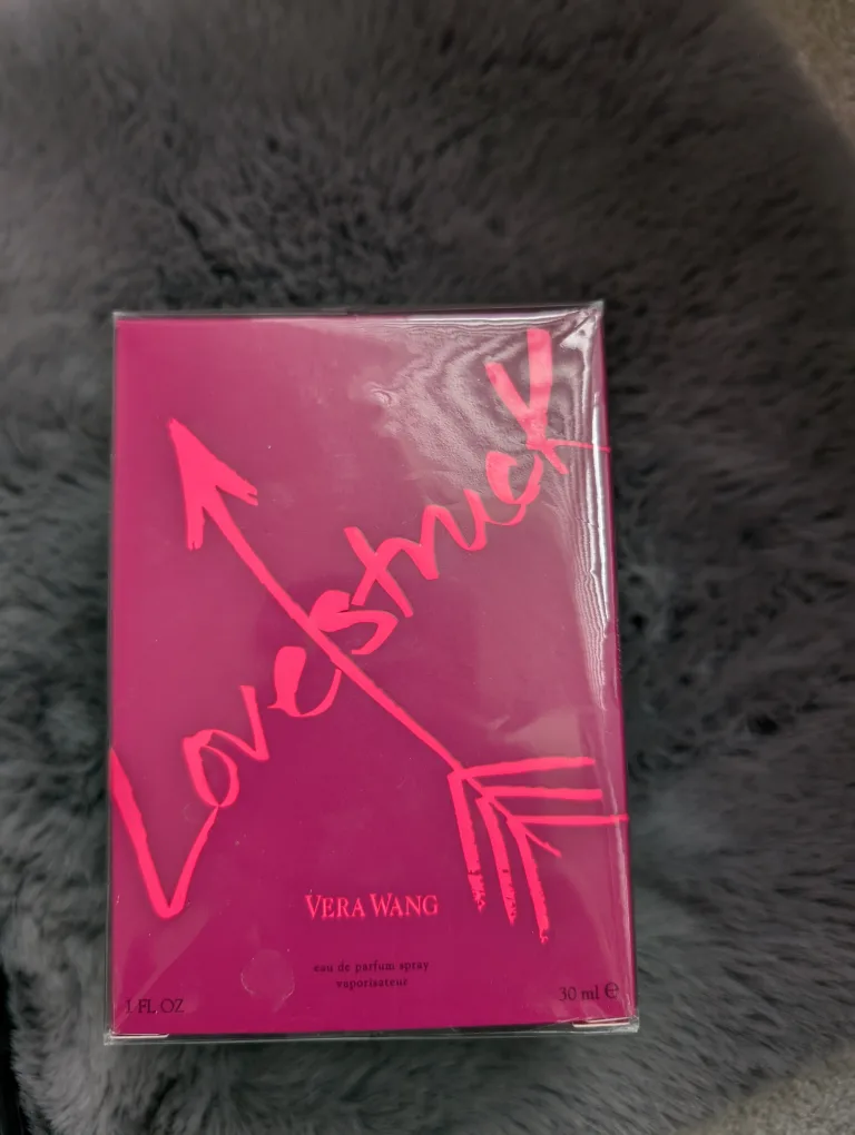 New Vera Wang Lovestruck Eau de Parfum 30ml thumbnail