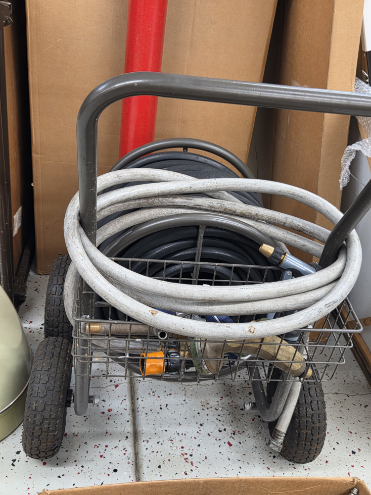 Hose Reel Cart with Hose 250 feet - photo 4