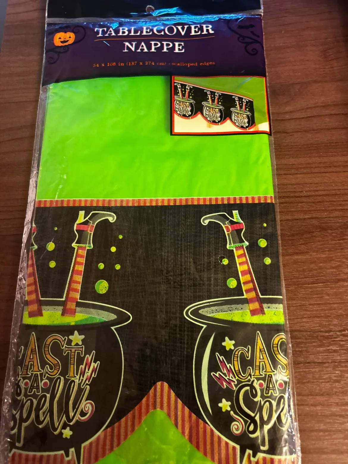 free table cover thumbnail