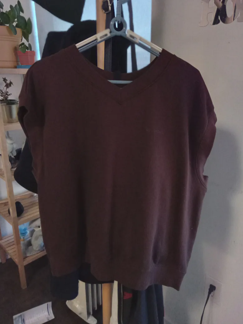 H&M DIVIDED DES SPORTS Brown Sweater Vest - L thumbnail