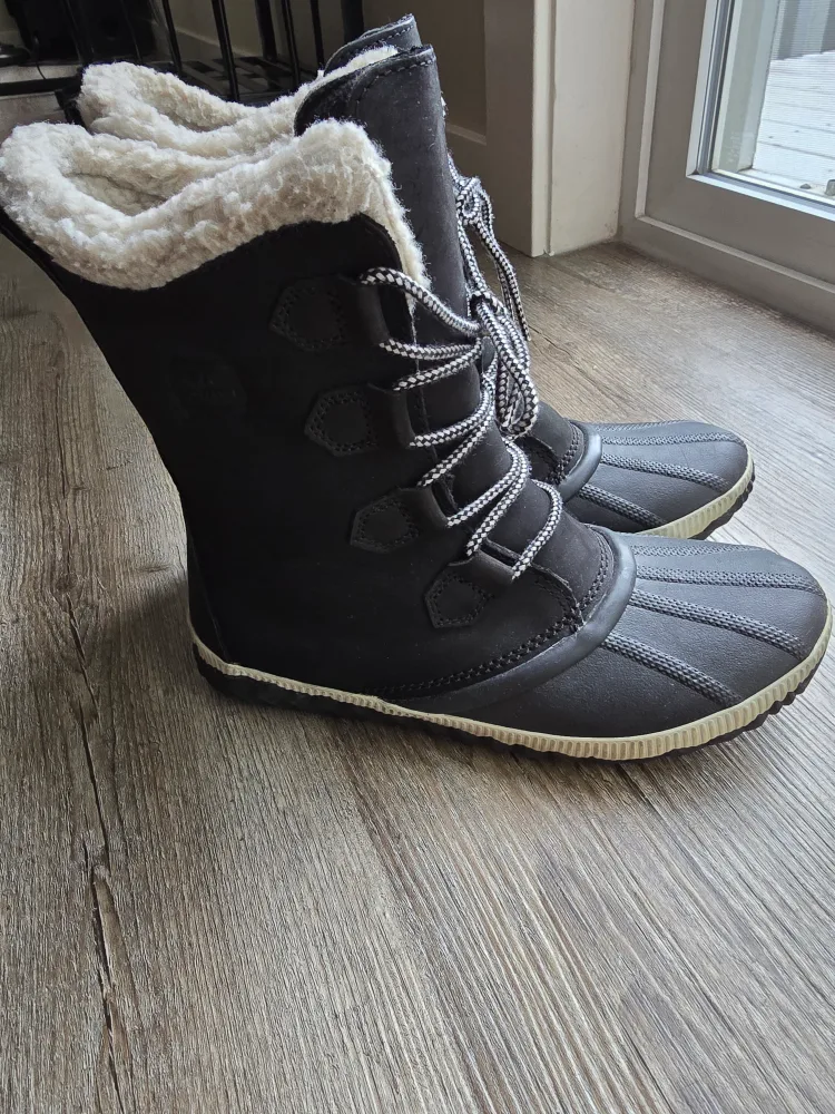 Sorel Black Winter Boots