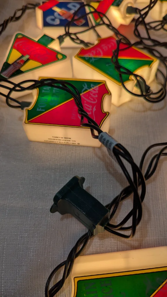 Coca-Cola String Lights in the shape of vintage signs 2 sets 🇨🇦 image indicator(8)