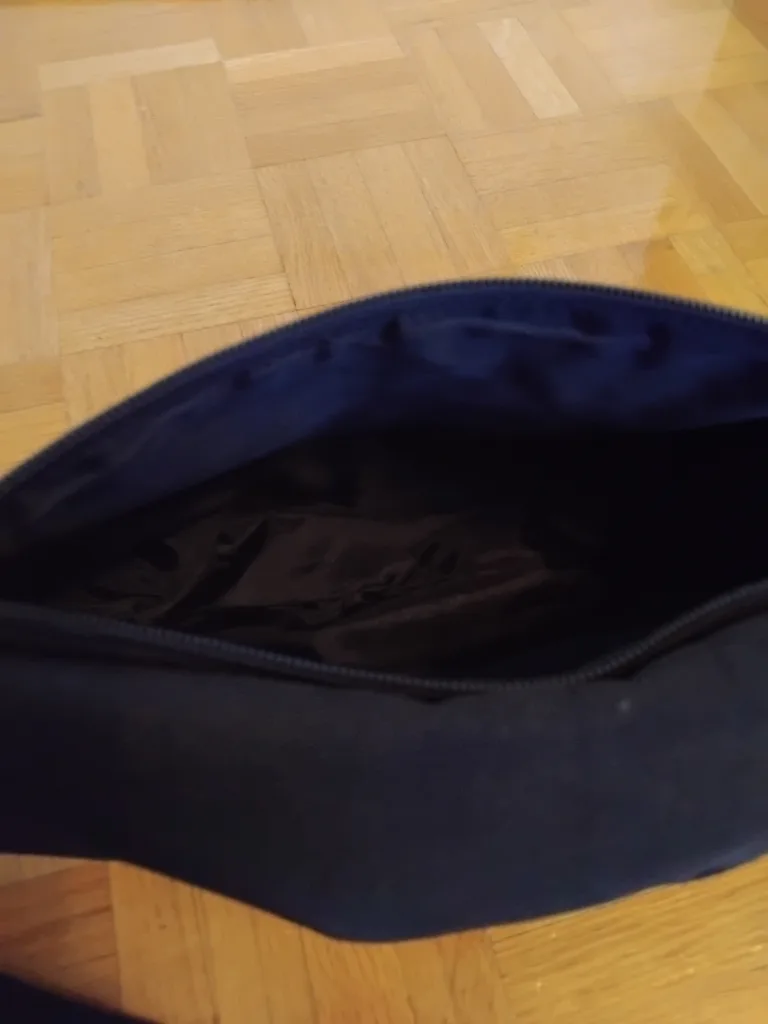 Black Belt Bag image indicator(3)