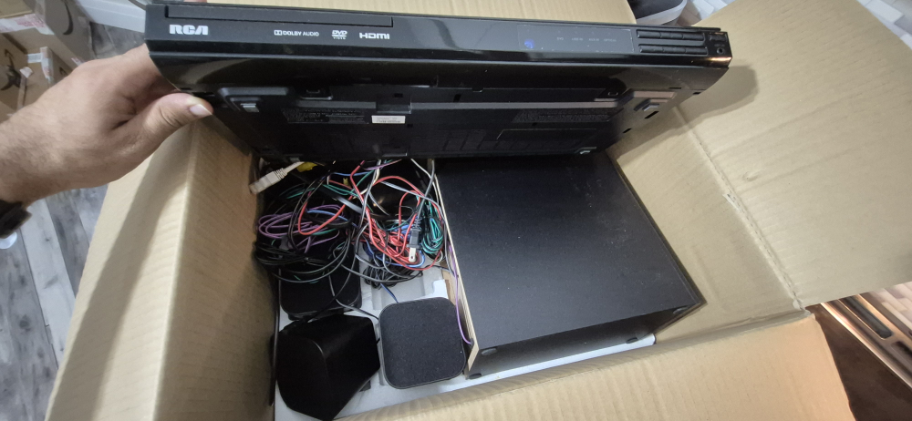 RCA Home Theatre System - photo 2