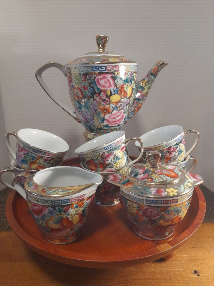 Vintage Floral Tea Set - Teapot, Cups, Cream & Sugar - photo 4
