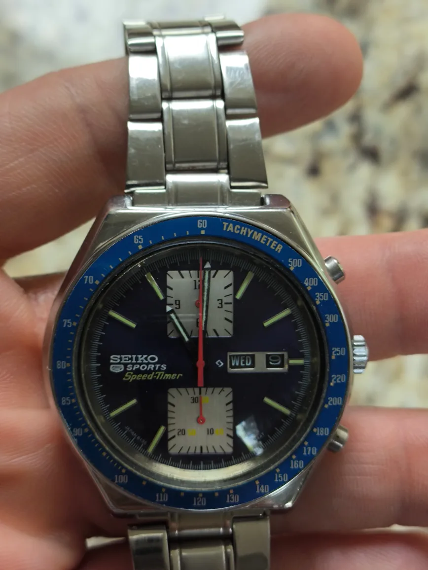 Seiko 5 Sports Speed-Timer Chronograph Watch image indicator(2)