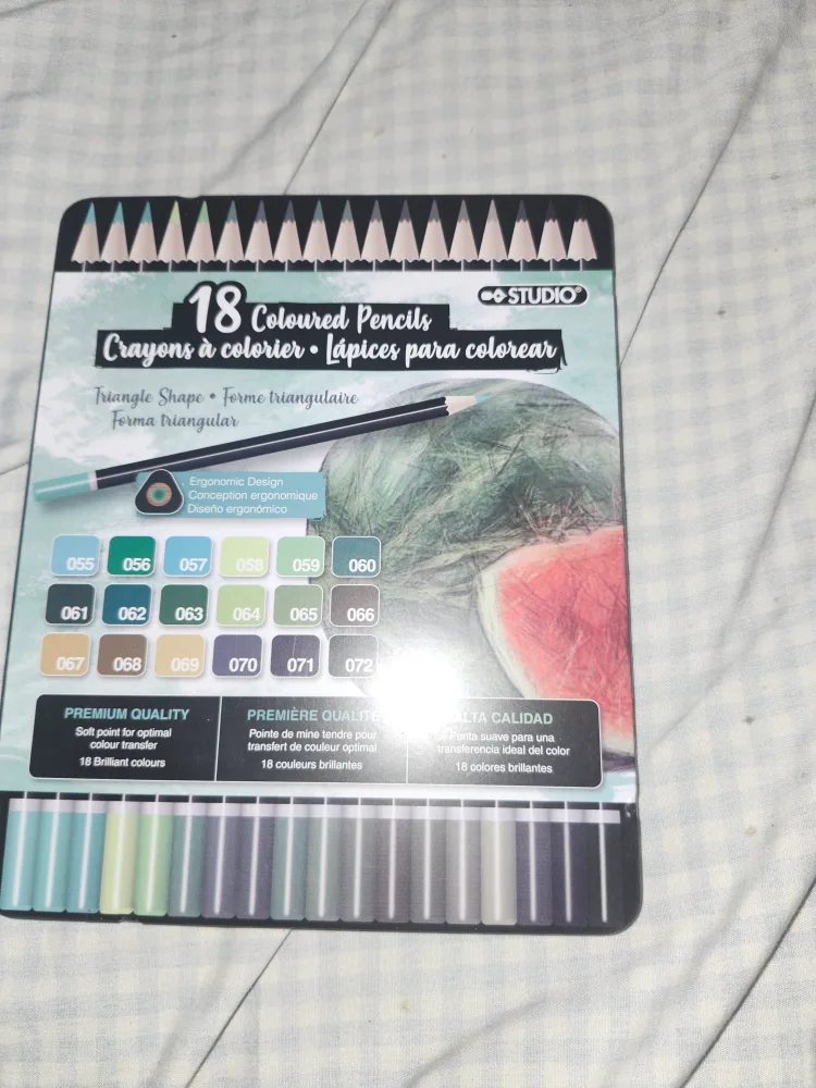 Studio 18 Coloured Pencils - New image indicator(3)