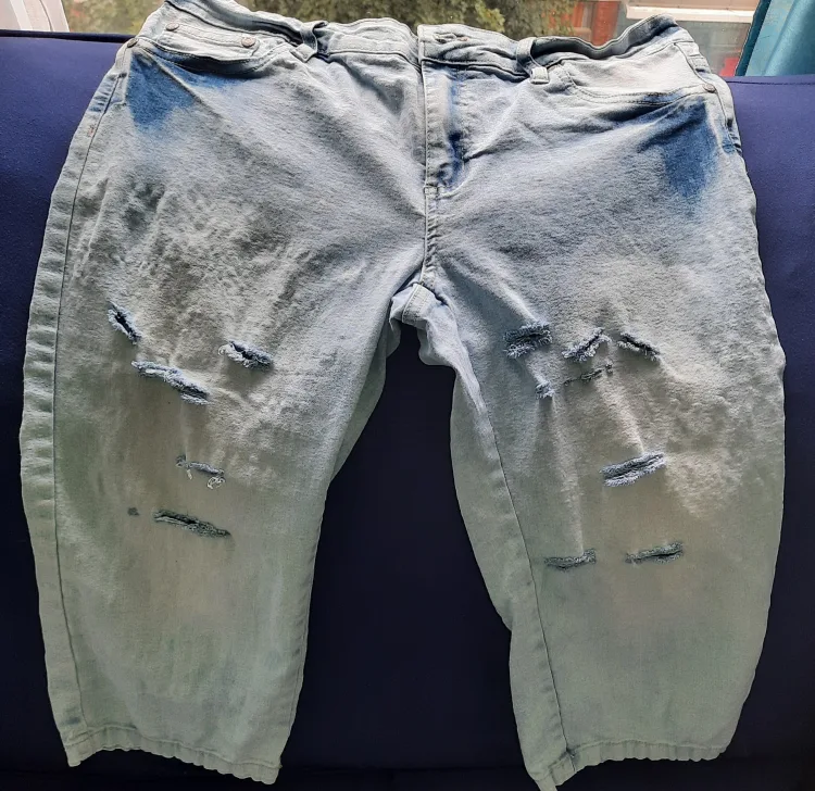 Distressed Denim Capri Pants thumbnail