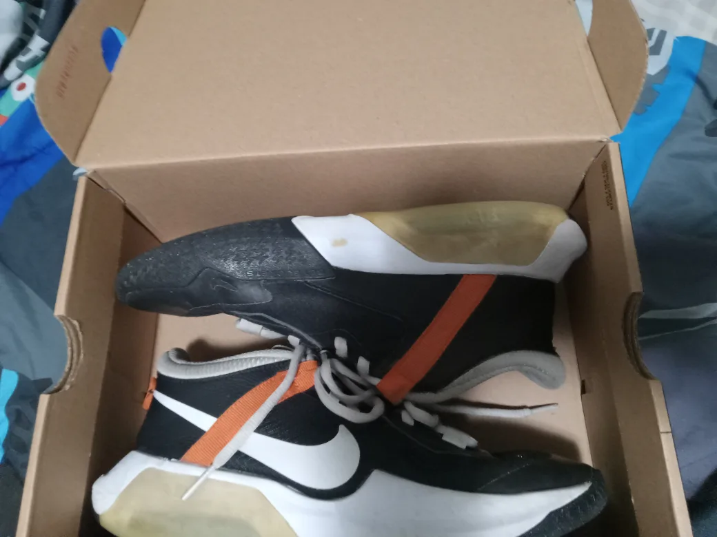 Nike Fly By Mid 3 Basketball Shoes thumbnail