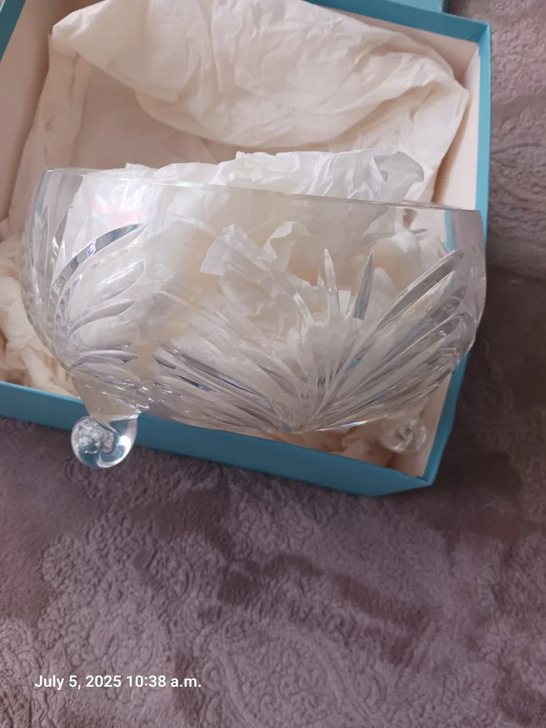 Birks Lead Crystal Bowl image indicator(2)