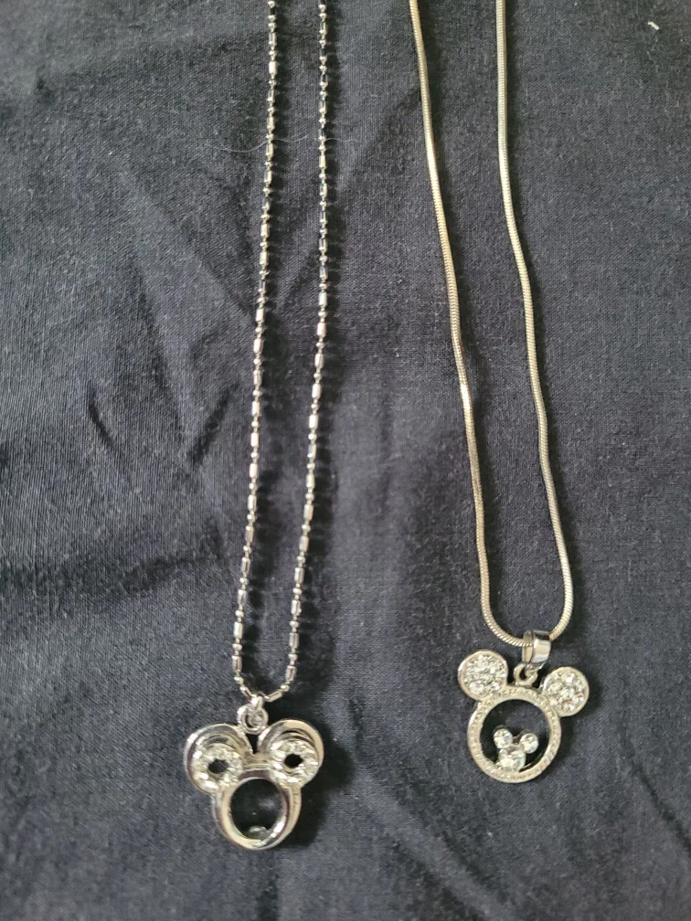 Lorus Disney Mickey Mouse Watches & Necklaces thumbnail