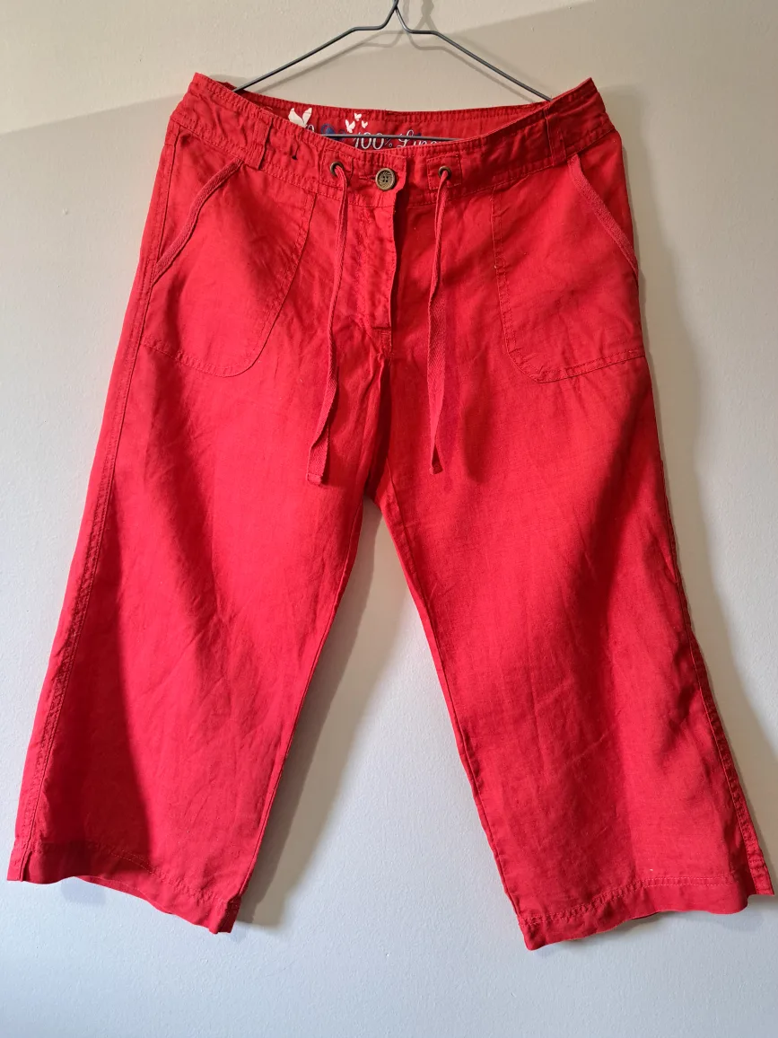 Joules Red Cropped Linen Pants thumbnail