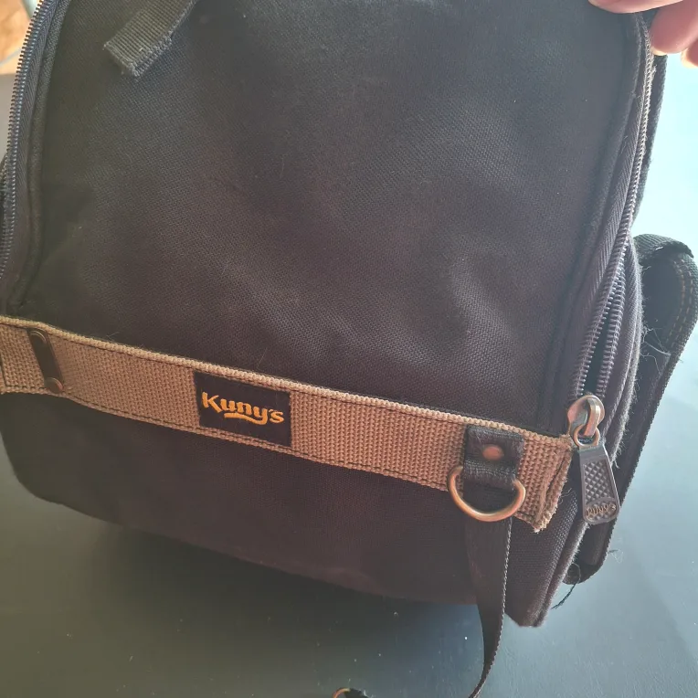 Kuny's Black Tool Bag thumbnail