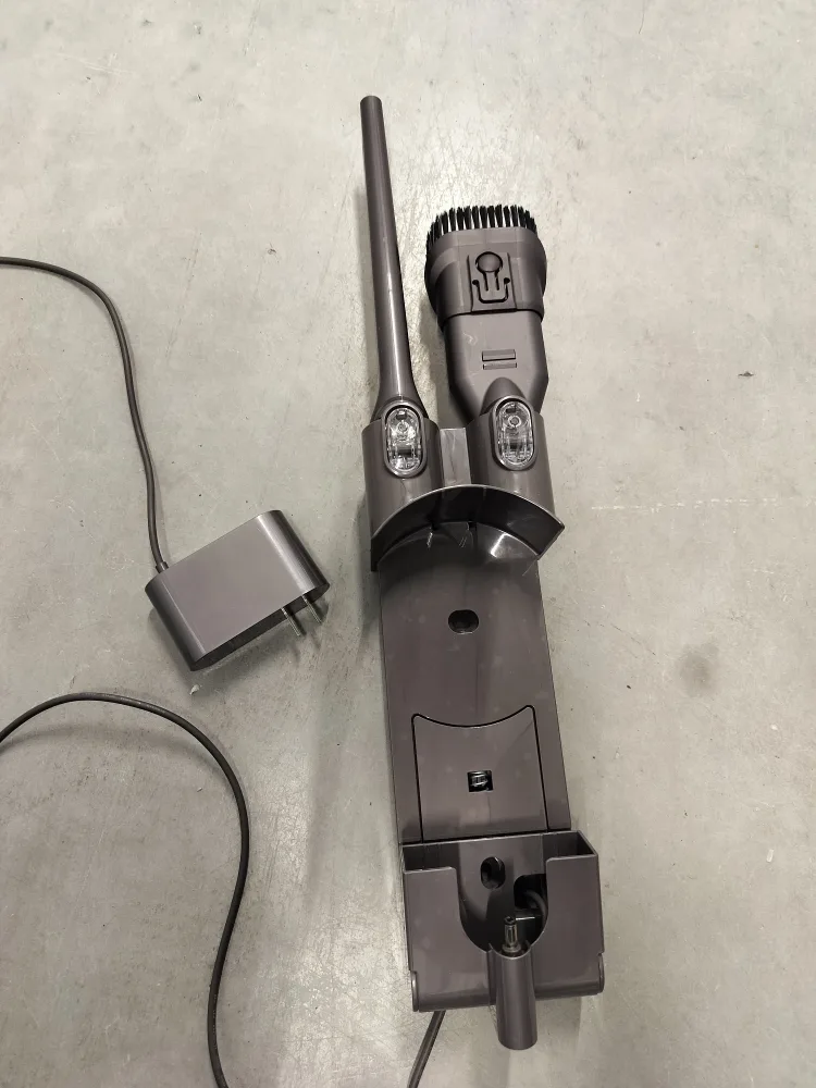 Dyson Vacuum Cleaner Wall Mount & Charger thumbnail