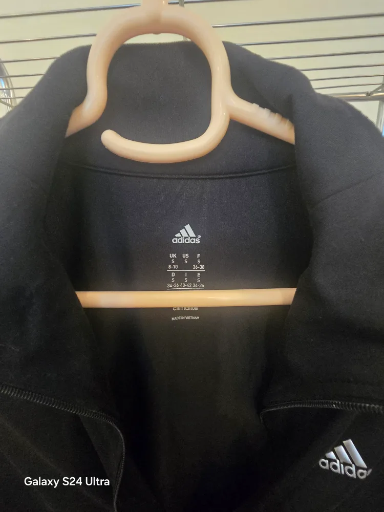Adidas Black Half-Zip Pullover - Size S image indicator(2)