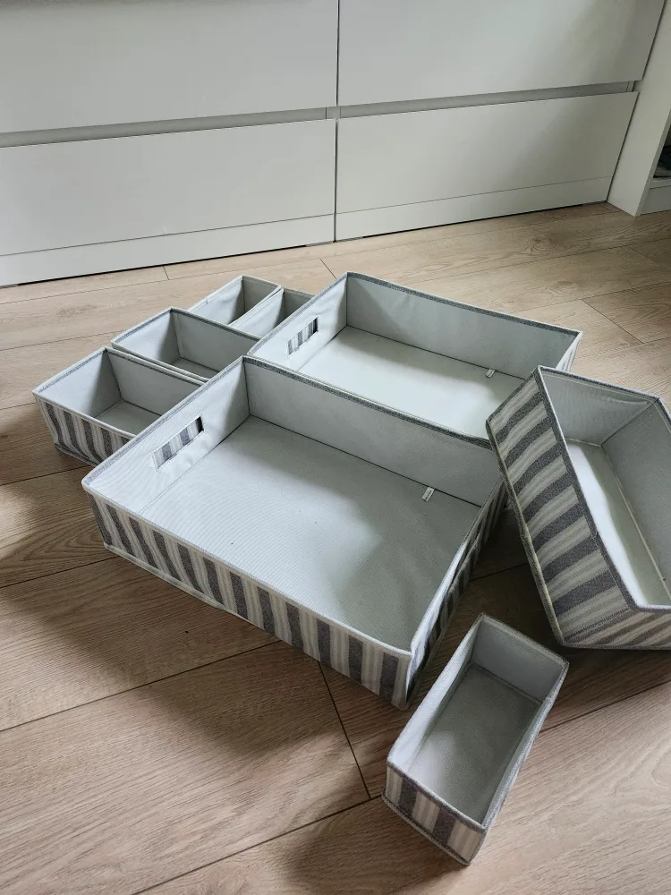 Set of 8 drawer organizers thumbnail