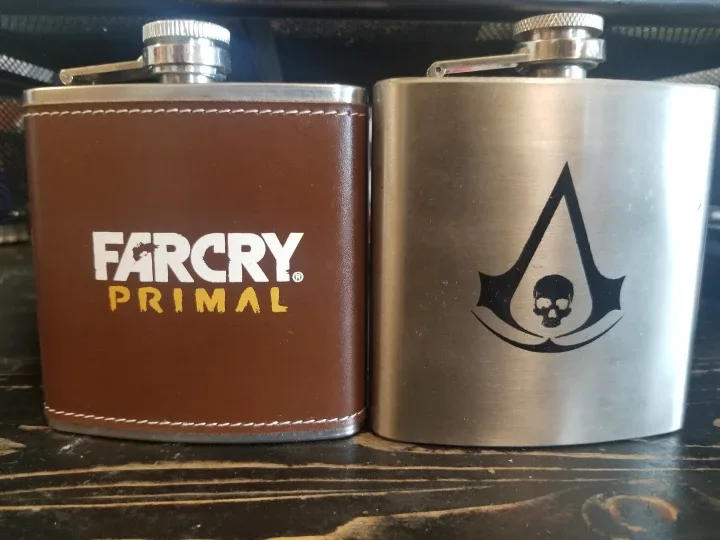NEW UNUSED Assassins Creed FARCRY Flasks Game Merch Collectors thumbnail