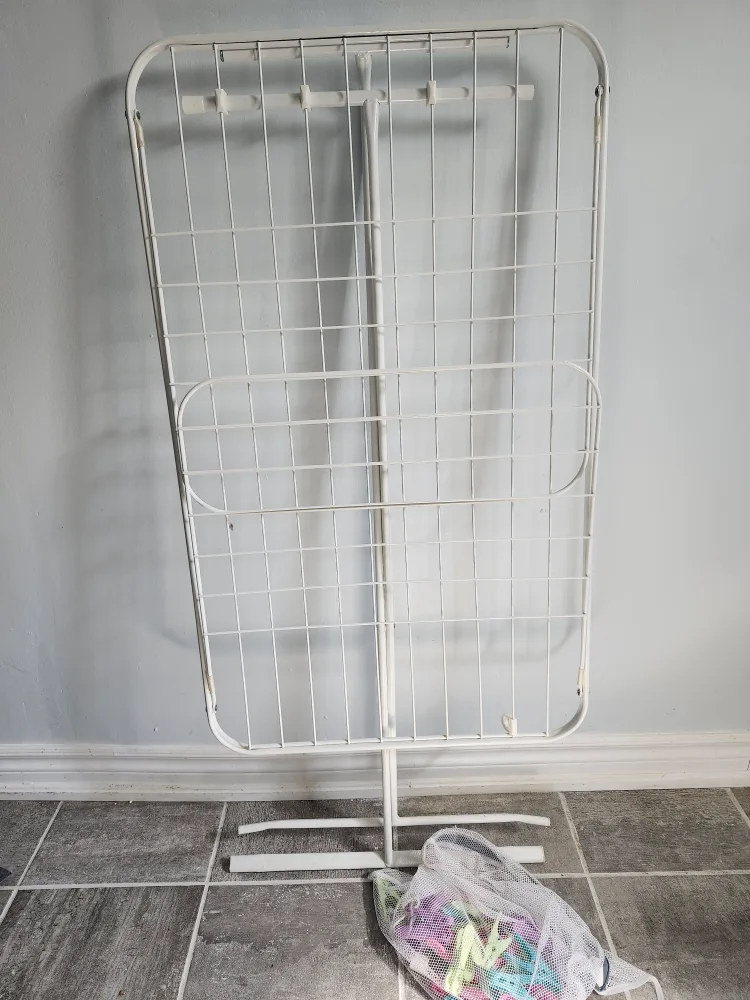 Ikea Laundry Drying Rack thumbnail