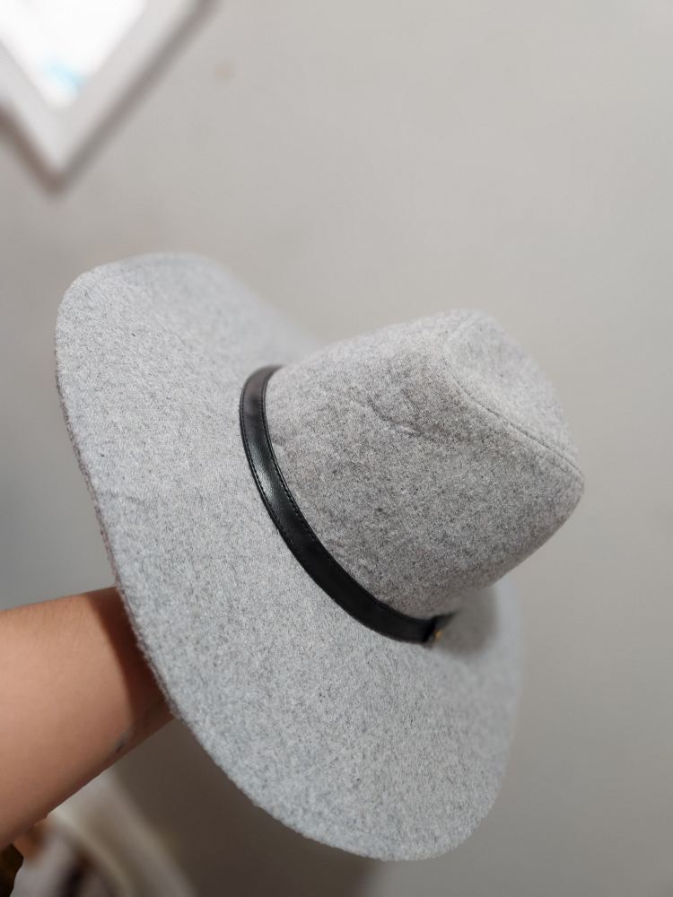 Assorted Hats - Wool, Straw, and More! - photo 4