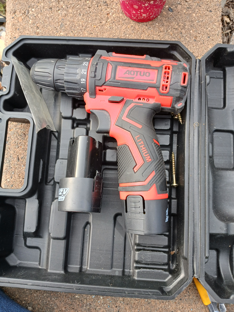 AOTUO Cordless Drill with Case