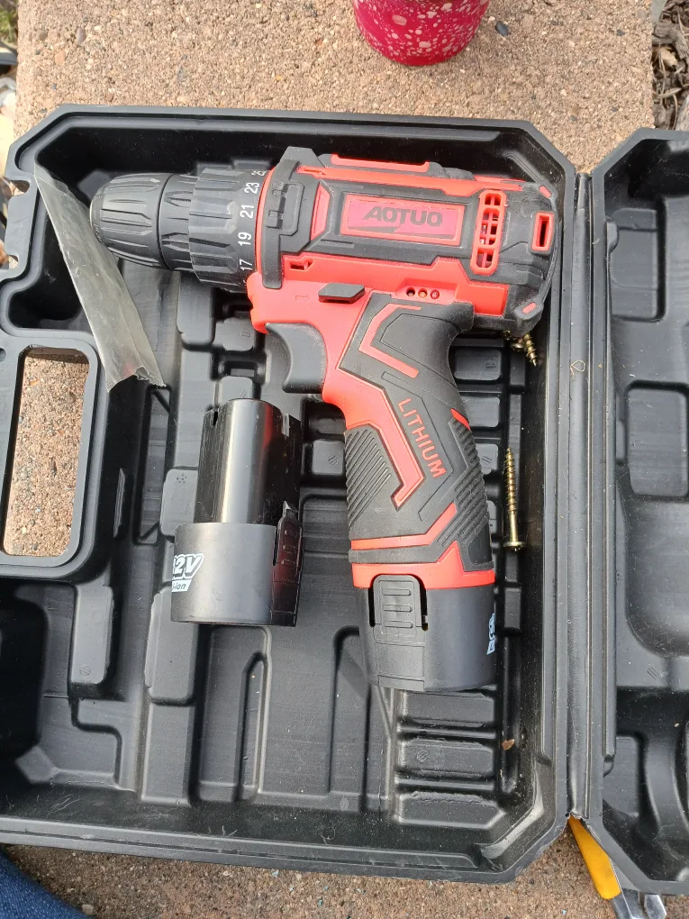 AOTUO Cordless Drill with Case thumbnail