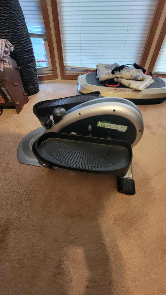 InMotion Compact Strider