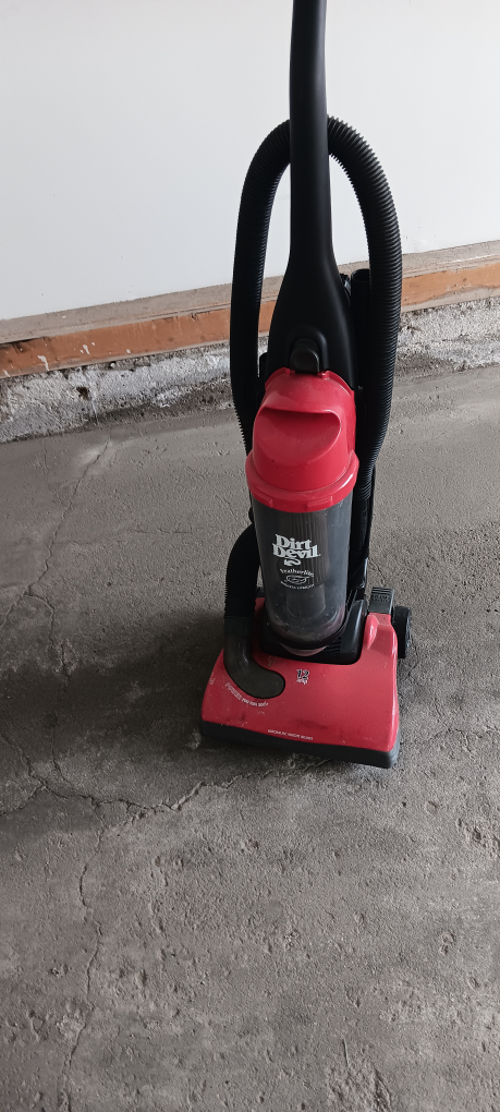 Dirt Devil Upright Vacuum Cleaner