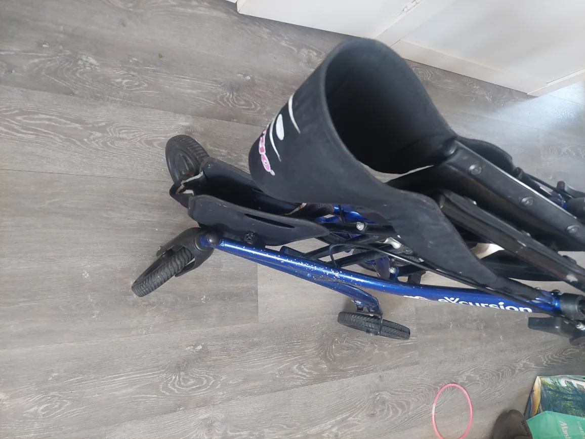 Airgo Excursion Mobility Walker image indicator(3)