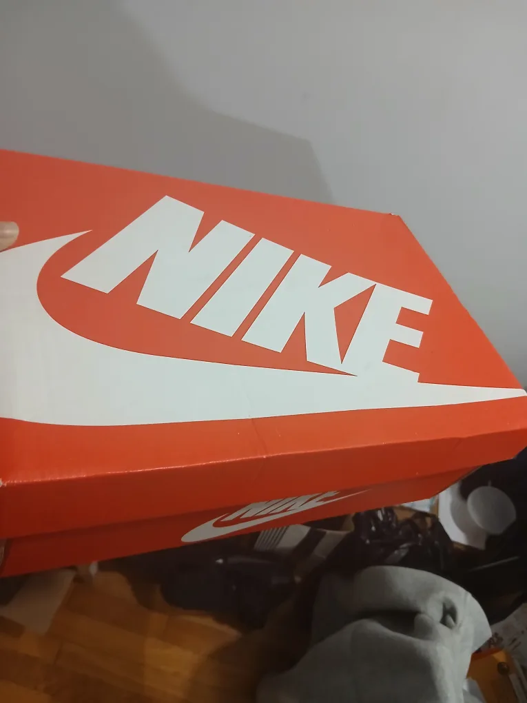 Nike Air More Uptempo '96 - Size 10.5 thumbnail