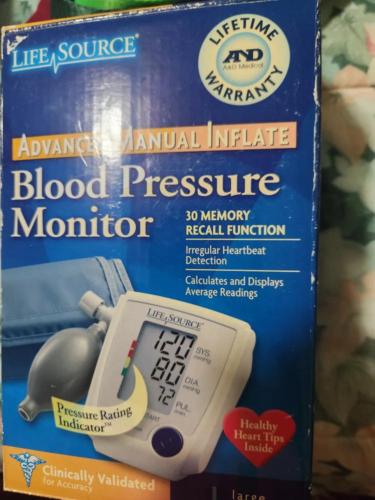 LifeSource Advance Manual Inflate Blood Pressure Monitor thumbnail